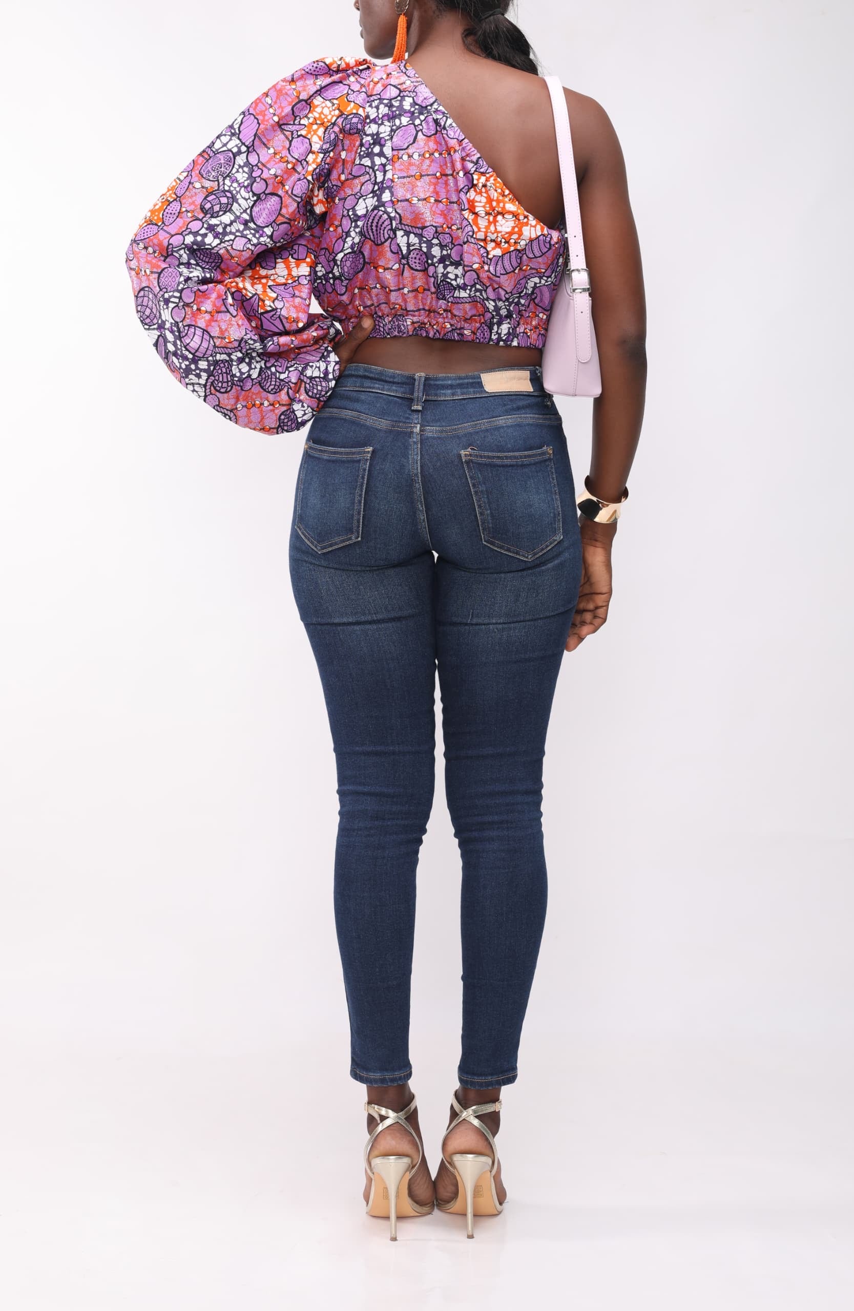 "Machinda" Asymmetric Crop Top