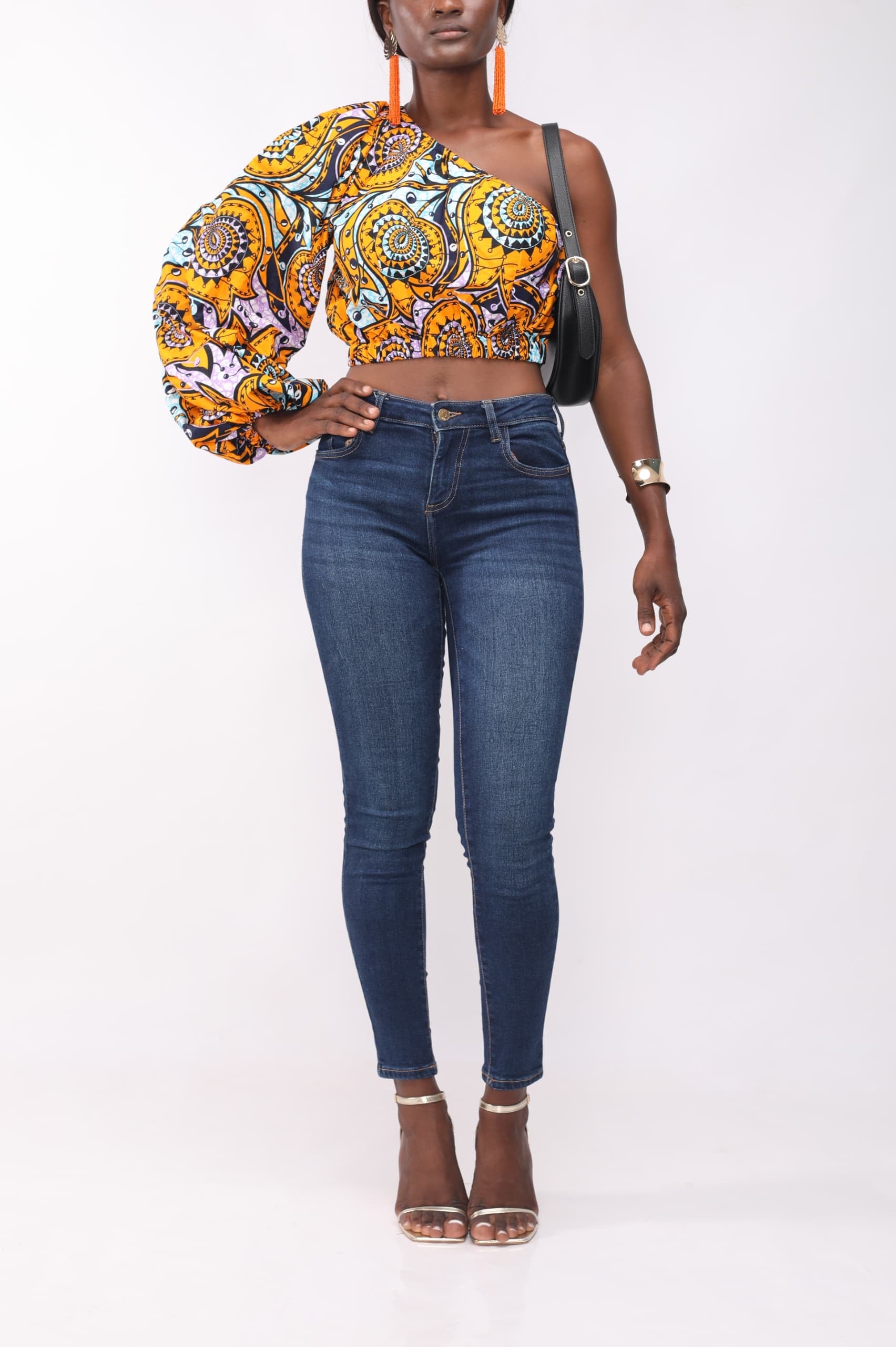"Machinda" Asymmetric Crop Top
